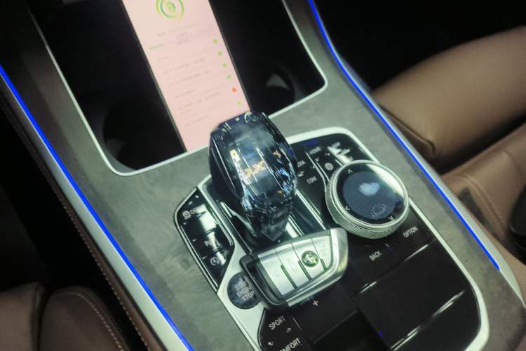 Used BMW X5 2022 xDrive30i M Sport Package Gear Lever