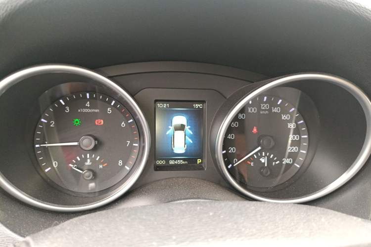 Used Haval H6 Coupe 2015 Blue Label 2.0T Automatic Two-Wheel Drive Prestige Model Instrument Cluster