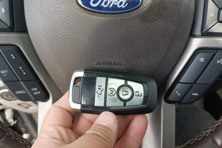 Used Ford F-150 Raptor 2019 3.5T LTD
