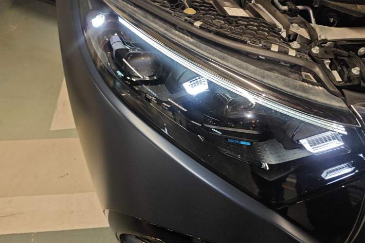 Used Mercedes-Benz EQS AMG 2022 AMG EQS 53 4MATIC+ Right Front Headlight