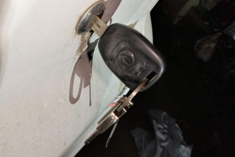 Used Dongfeng Fengon 330 
