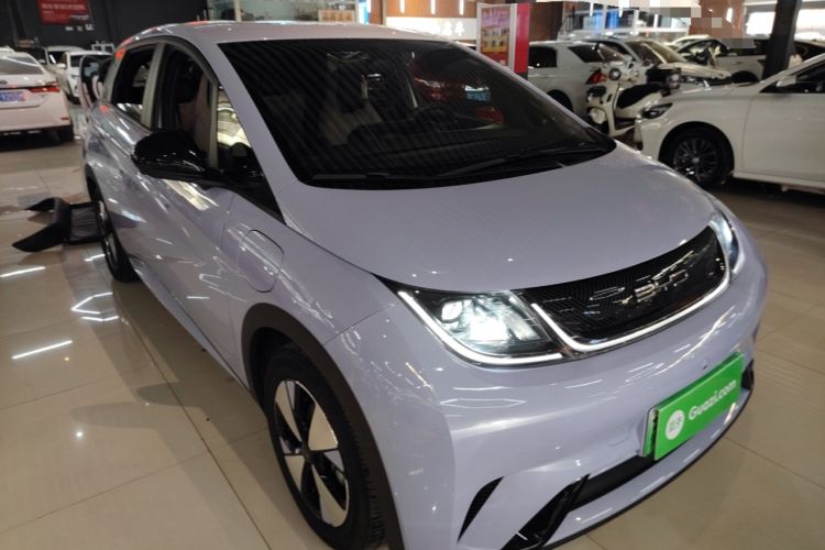 Used BYD Dolphin 2023 420 km Free Version Front Right 45 Deg