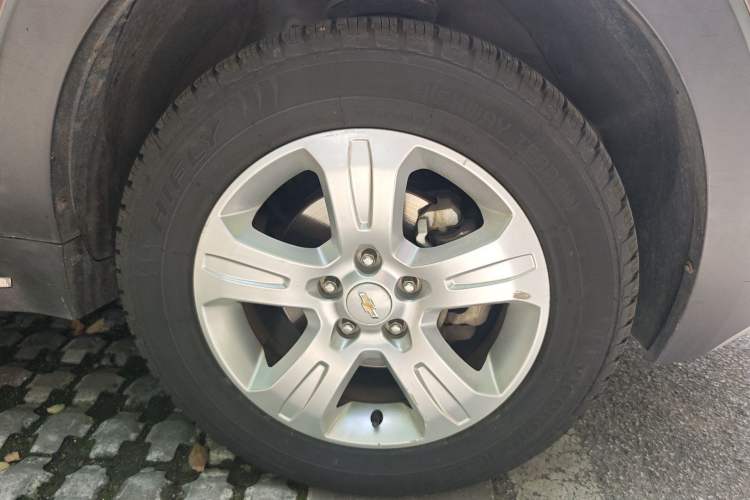 Used Chevrolet Captiva 2015 2.4L Two-Wheel Drive Urban Version 7 Seats