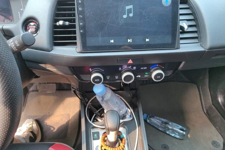 Used Honda Fit 2021 1.5L CVT Trendy Edition Audio And AC Panel