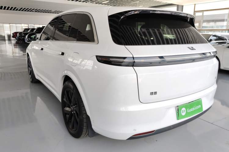 Used Li Auto L7 2023 Pro Model Rear Left 45 Deg