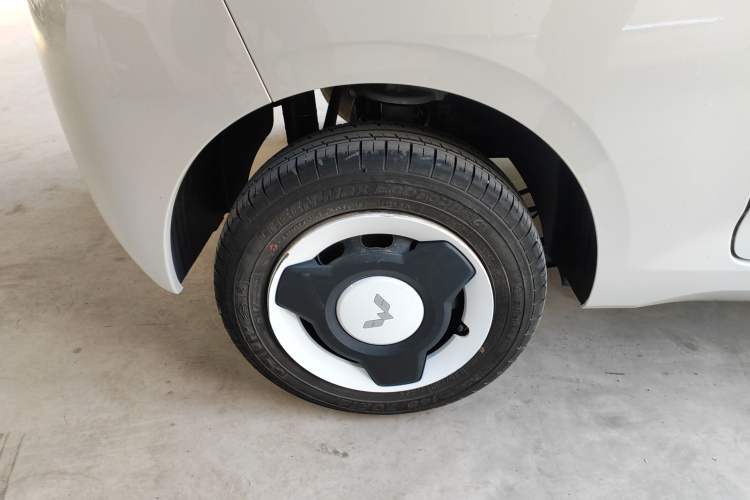 Used Wuling Hongguang MINIEV 2024 3rd Generation 215km Youth Edition
