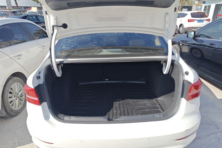 Used Volkswagen Lavida 2018 1.5L Automatic Fashion Edition China V Standard
