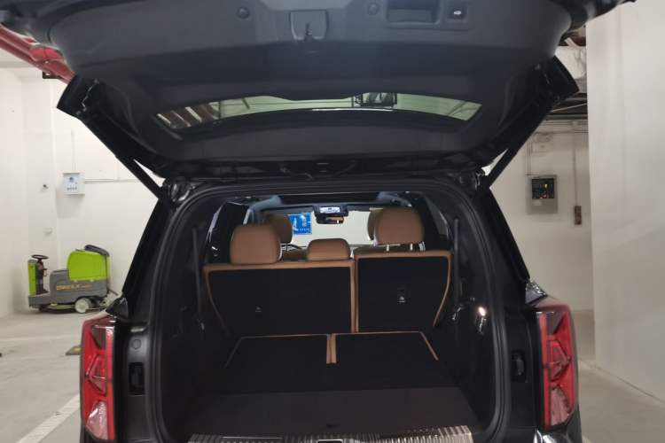 Used GAC Trumpchi ES9 2024 PHEV with 143 km Max