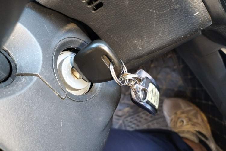 Used Suzuki Swift 2014 1.3L Manual Standard Edition