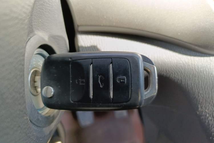 Used CHANGAN KAICHENG Oushang A600 2016 1.5L Manual Luxury 7-Seater
