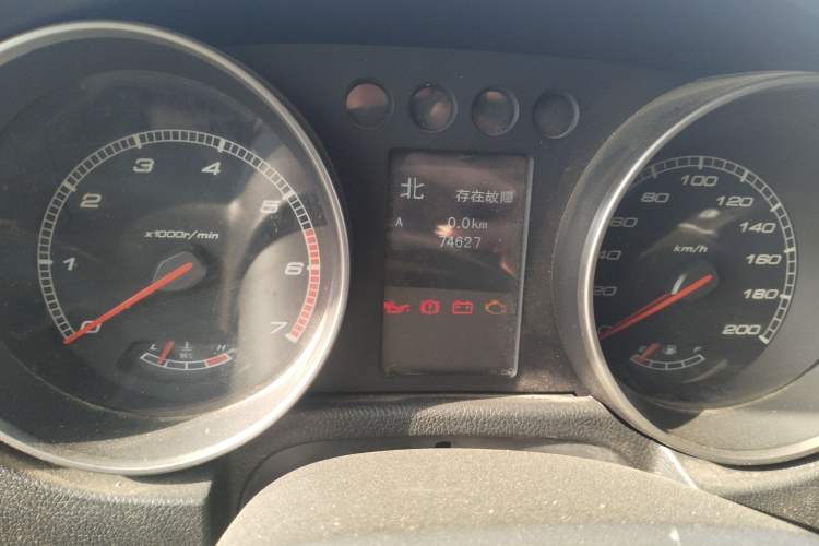 Used BAIC Off-Road BJ40 2014 2.4L Manual Cross-Country Edition Odometer Close Up