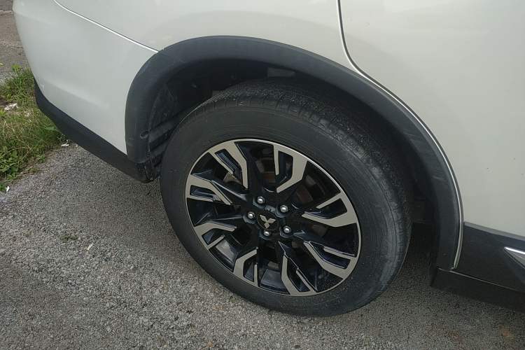 Used Mitsubishi Outlander 2020 2.0L Two-Wheel Drive Enjoyment Version 5 Seats