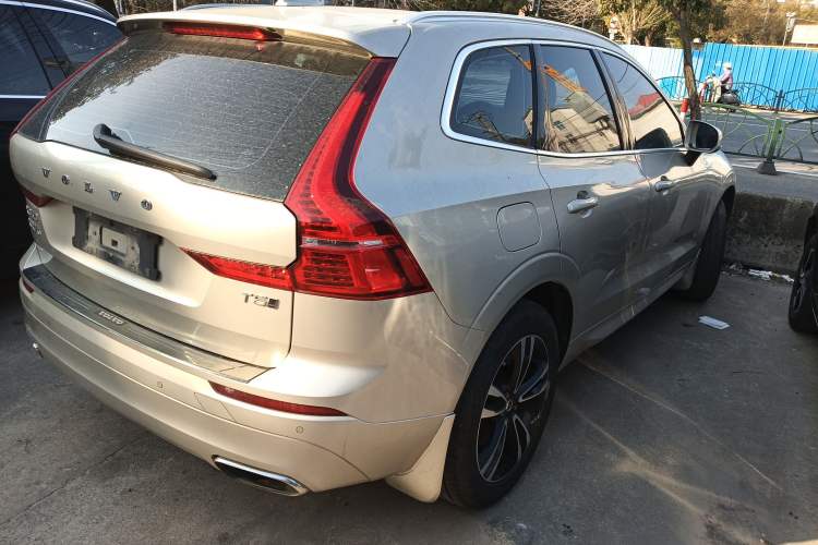 Used Volvo XC60 2019 T5 4x4 Zhiyuan Edition China VI Standard
