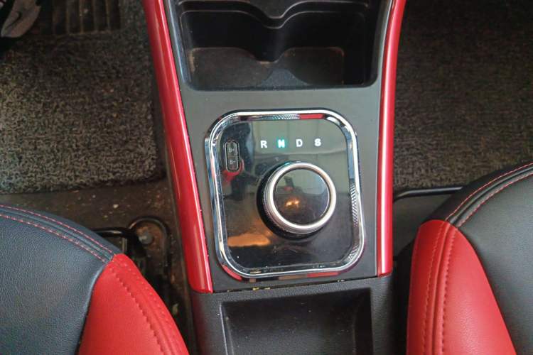 Used BAIC New Energy EX 2018 EX360 Trendy Edition Gear Lever