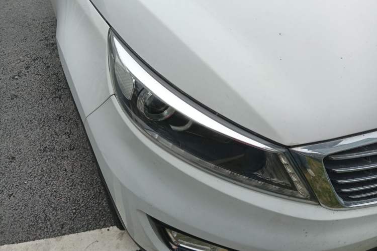 Used Kia Sportage R 2015 2.0L Automatic Two-Wheel Drive DLX Model