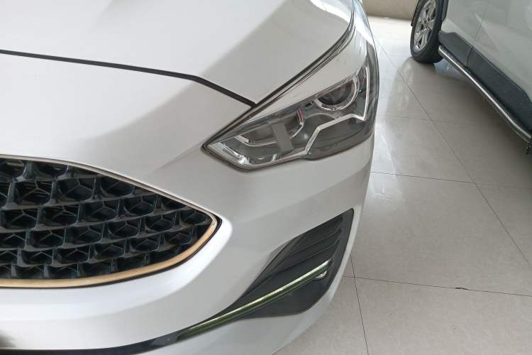 Used Haval M6 2019 1.5T Manual Two-Wheel Drive Elite Version China VI Standard