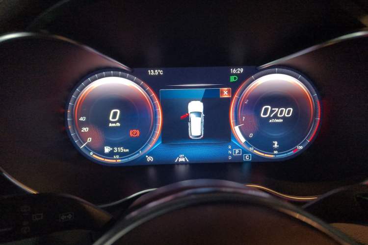 Used Mercedes-Benz GLC 2020 Facelift GLC 300 L 4MATIC Dynamic Edition Instrument Cluster