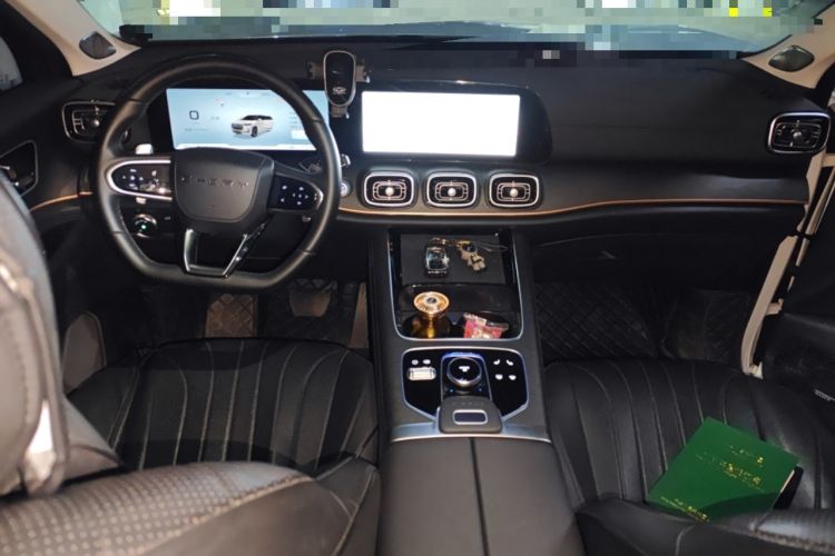 Used Chery Tiggo 9 2023 2.0T Dual-Clutch Two-Wheel Drive Leading Edition 5 Seats Center Console