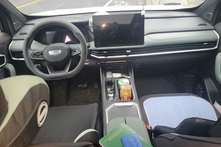 Used Geely Auto Haoyue L 2024 2.0T DCT Prestige Version