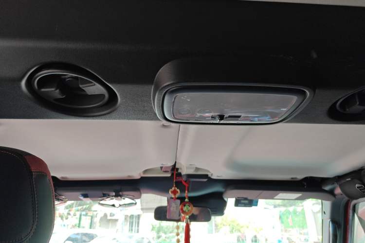 Used BAIC Off-Road BJ40 2022 2.0T Automatic Four-Wheel Drive Ring of the Tower Champion Edition Headliner