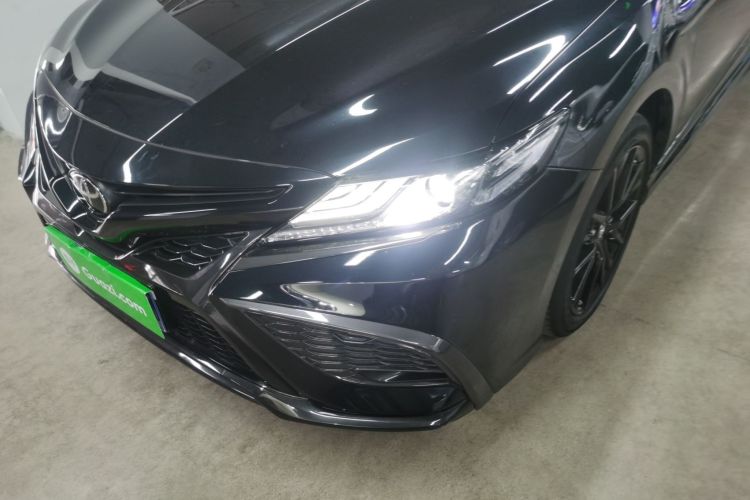 Used Toyota Camry 2022 2.0S Knight Edition
