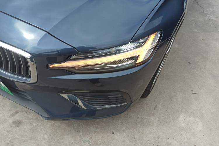 Used Volvo S60 New Energy 2021 T8 E-Drive Hybrid Four-Wheel Drive Smart Luxury Edition
