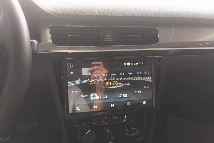 Used Volkswagen Bora 2018 1.5L Automatic Comfort Model Audio And AC Panel