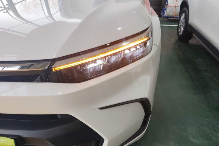 Used Honda Breeze 2023 240TURBO Two-Wheel-Drive Luxury Edition 5 Seats