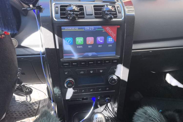 Used Huanghai Weilong 2019 2.4T Gasoline Manual 4x4 Ultimate Edition China VI 4K22D4T
