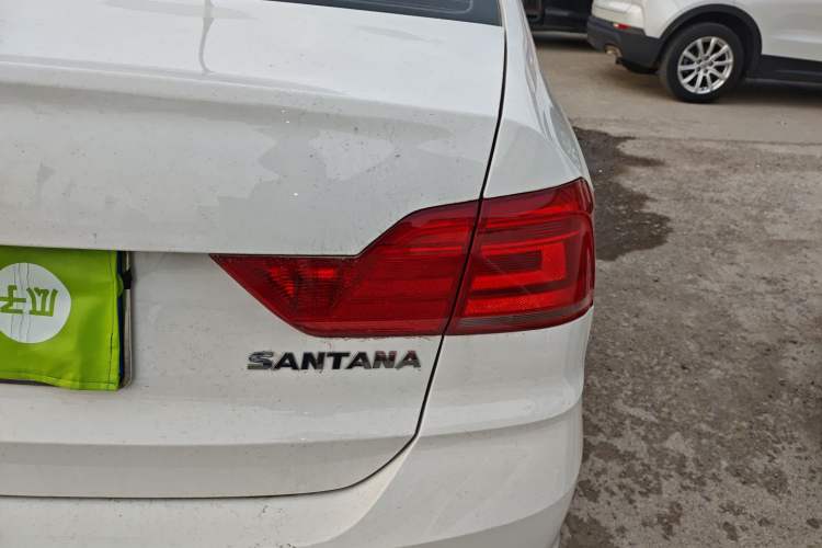 Used Volkswagen Santana 2021 1.5L Automatic Fashion Edition Exterior 3