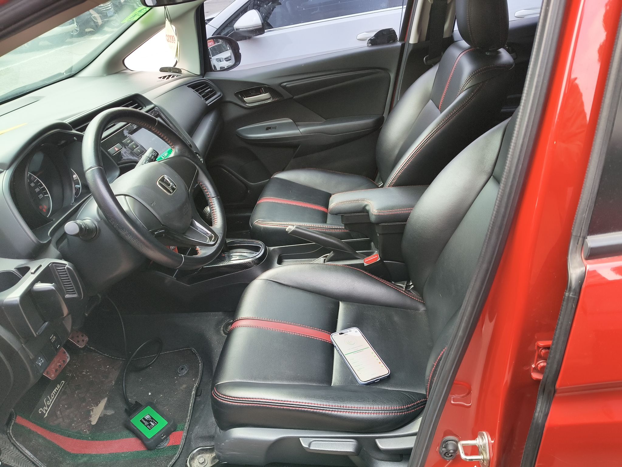 Interior delantero