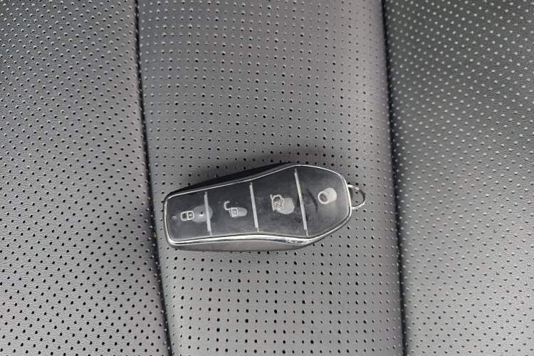 Used BYD Sealion 06 New Energy 2025 Model EV 605 Navigation Plus Edition Vehicle Key