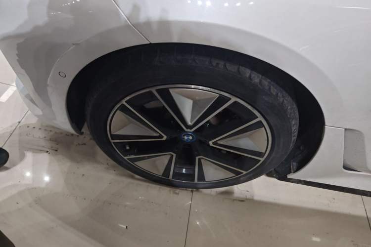 Used BMW i3 2024 eDrive 40 L Midnight Sports Package