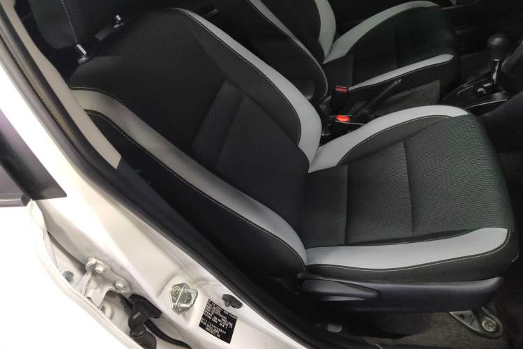 Used Toyota YARiS L Zhi Xuan 2022 1.5L CVT Leading PLUS Edition Right Front Seat