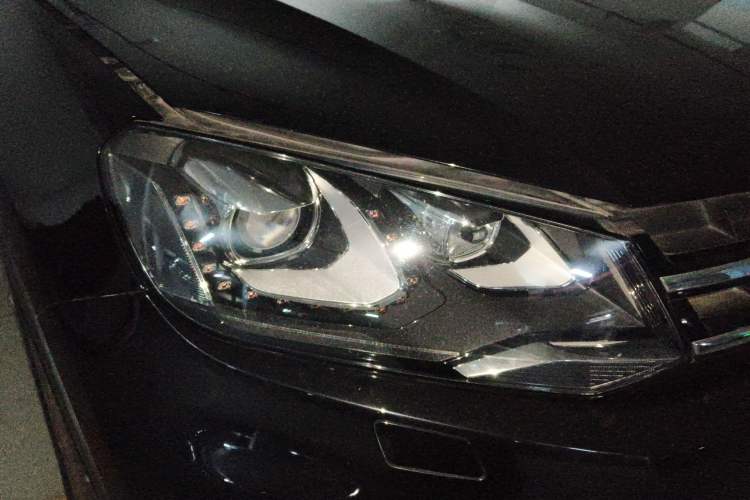 Used Volkswagen Touareg 2014 3.0 TSI New Edition