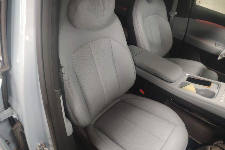 Used Nio EC6 2023 75 kWh