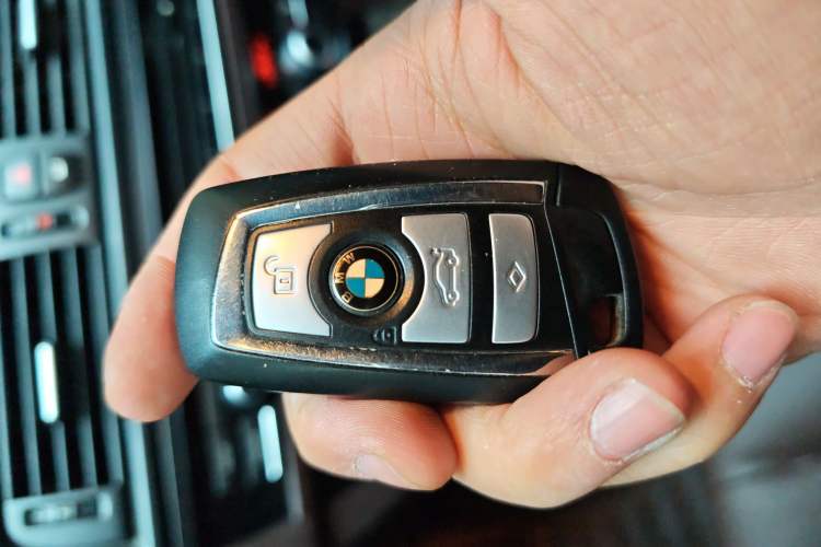 Used BMW 5 Series 2014 525Li Luxury Design Package