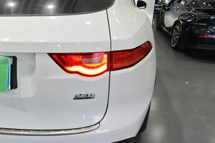 Used Jaguar F-PACE 2020 2.0T Urban Deluxe Edition