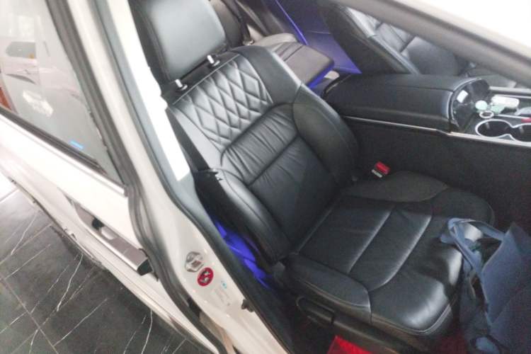 Used Honda Elysion 2019 2.0L Hybrid Luxury Edition