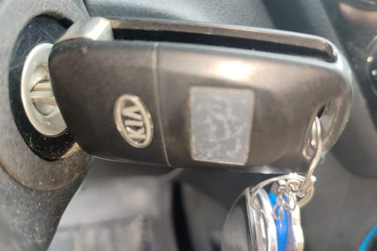 Used Kia K2 2012 Sedan 1.4L Automatic GLS Commemorative Edition Vehicle Key