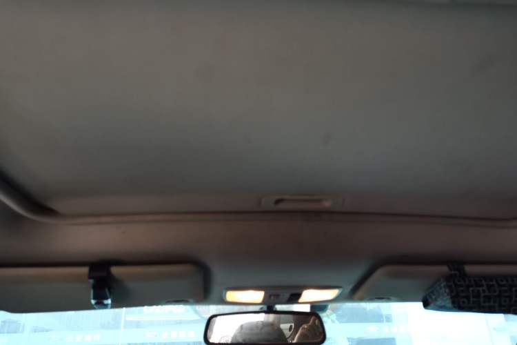 Used Mitsubishi Outlander 2017 2.0L Two-Wheel Drive Glory Edition 5 Seats