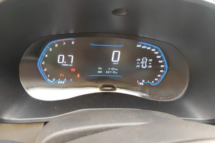 Used Wuling Hongguang S3 2019 1.5L Manual Luxury Model China VI Standard