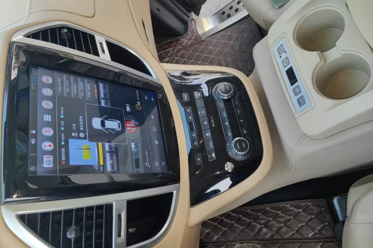 Used Mercedes-Benz Vito 2018 2.0T Business Version China V Emission Standard