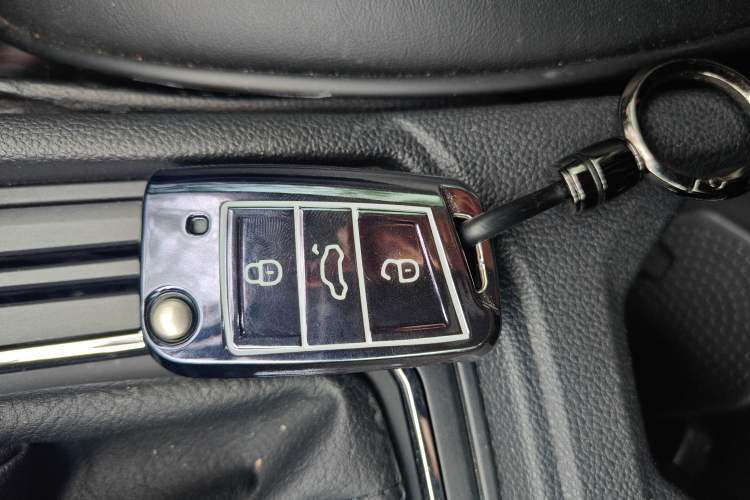 Used Volkswagen Lavida 2021 280TSI DSG Comfort Edition Vehicle Key