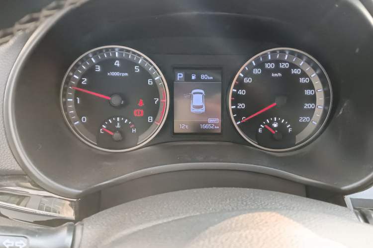 Used Kia kx1 Stonic 2021 1.4L CVT Sunroof Model Instrument Cluster