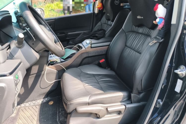 Used Honda Odyssey 2024 2.0L eHEV Sharp & Smart Edition