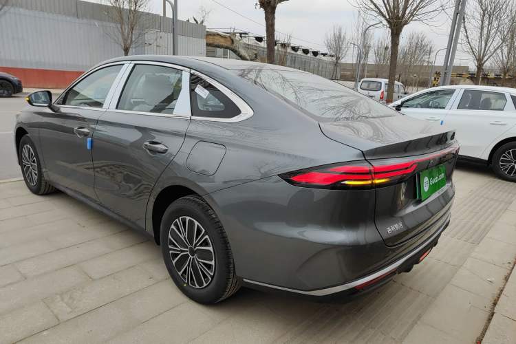 Used Geely Galaxy Galaxy Stellar 6 2026 Model 125km Free-Style Edition