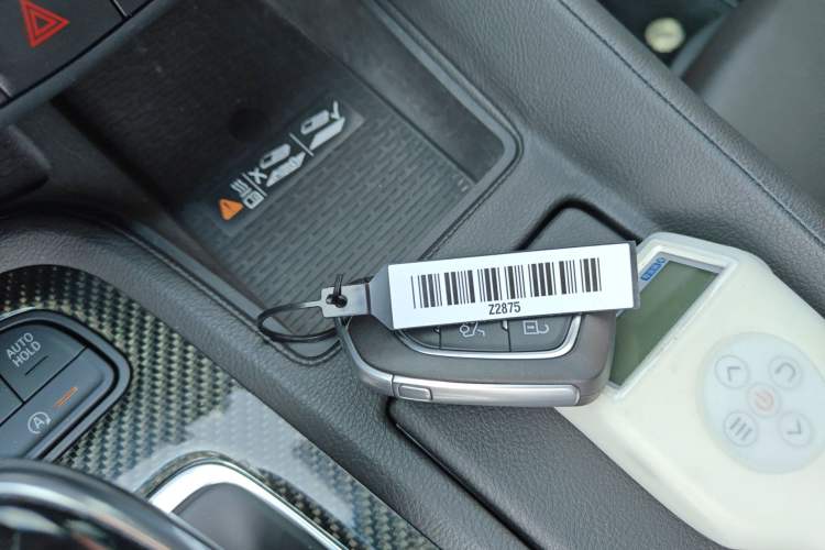 Used Cadillac CT5 2020 Revised 28T Platinum Sport Edition Vehicle Key