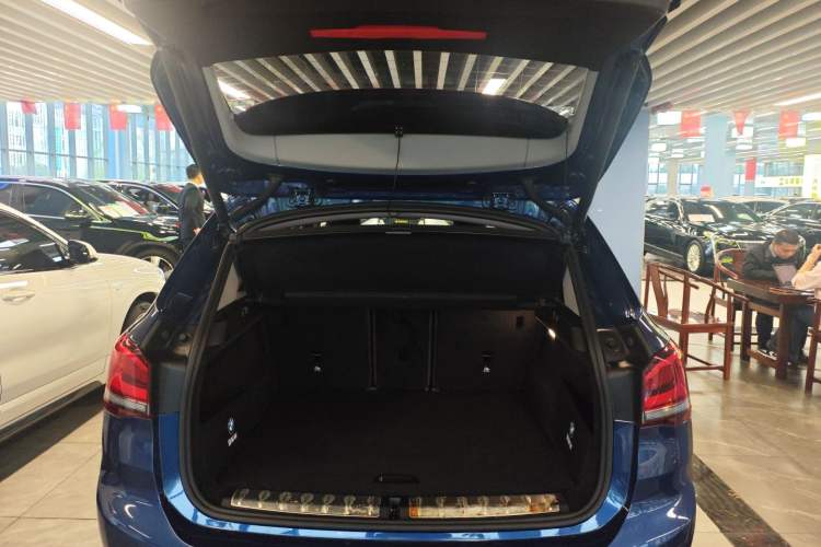 Used BMW X1 2021 sDrive20Li Premium Edition Trunk