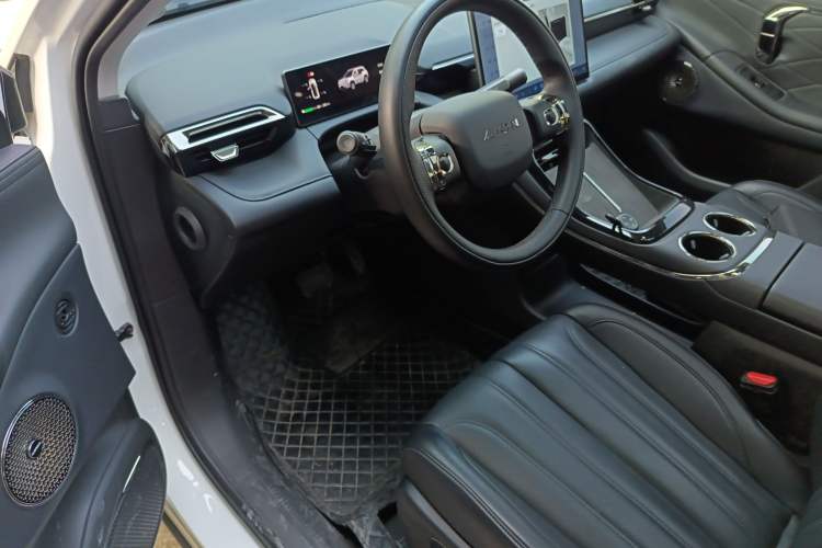 Used AION V 2024 Aion Tyrannosaurus 650 LiDAR Edition
